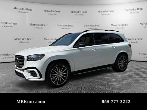 New 2025 Mercedes-Benz GLS 580 4MATIC image 1