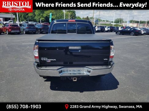 Used 2015 Toyota Tacoma 4x4 Double Cab w/ TRD Off-Road Package image 6
