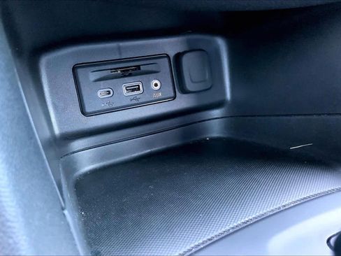 Used 2024 Chevrolet Equinox RS w/ RS Leather Package FWD image 34