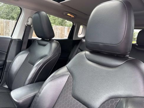 Used 2018 Jeep Compass Altitude w/ Popular Equipment Group image 25