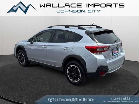 Used 2021 Subaru Crosstrek 2.0i AWD/4WD image 3