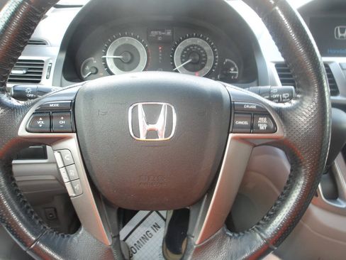 Used 2015 Honda Odyssey EX-L image 11