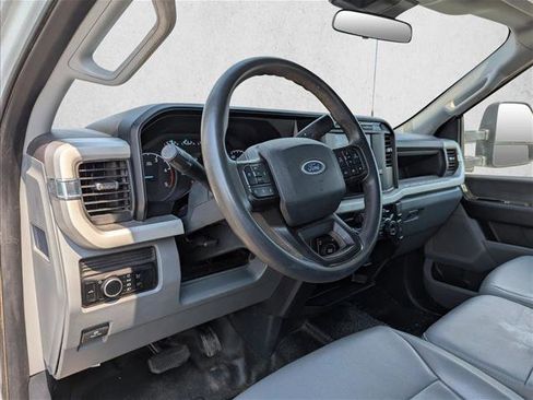 Used 2024 Ford F250 XL w/ XL Off-Road Package AWD/4WD image 9