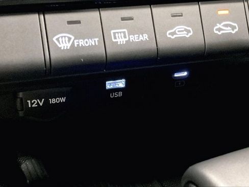 Used 2026 Hyundai Elantra Sport FWD image 32