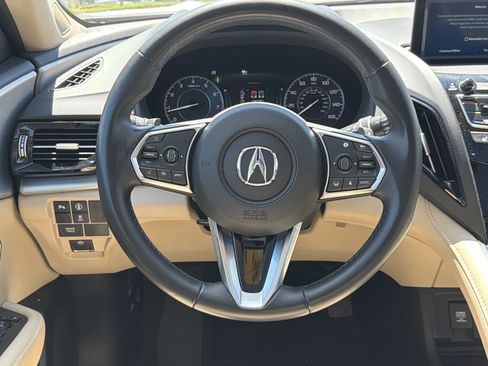 Certified 2022 Acura RDX FWD w/ Technology Package image 18