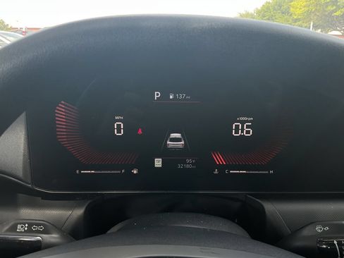 Used 2025 Kia K4 FWD image 25