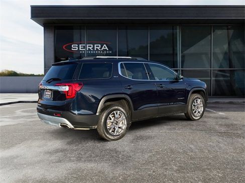 Used 2022 GMC Acadia SLT w/ Preferred Package image 5