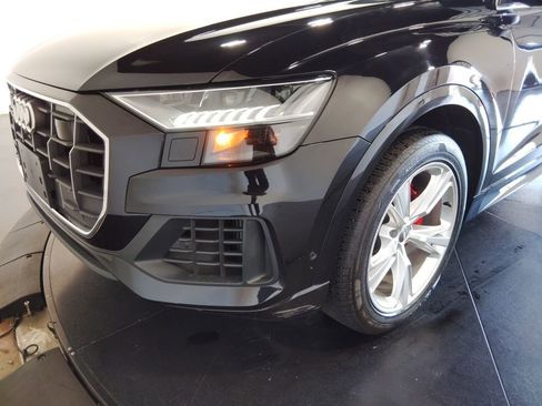 Used 2019 Audi Q8 Prestige image 47