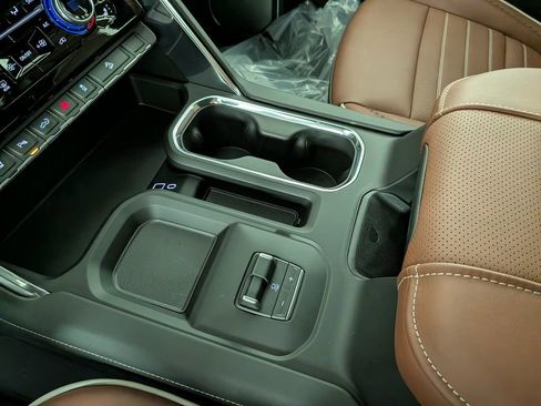 New 2026 GMC Sierra 3500 Denali Ultimate image 27