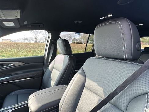 New 2026 Chevrolet Traverse LT w/ Midnight/Sport Edition image 12