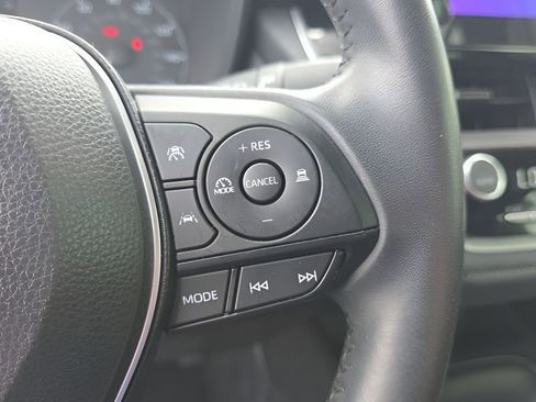 Used 2024 Toyota Corolla SE FWD image 31