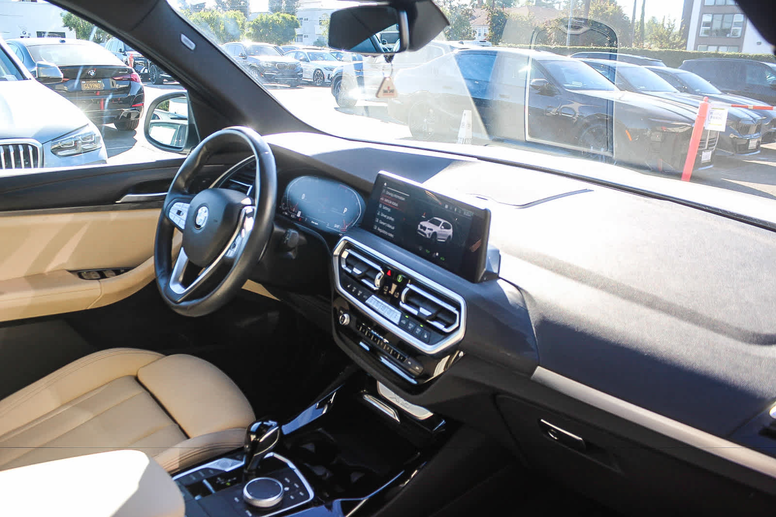 Used 2024 BMW X3 sDrive30i w/ Convenience Package RWD image 14