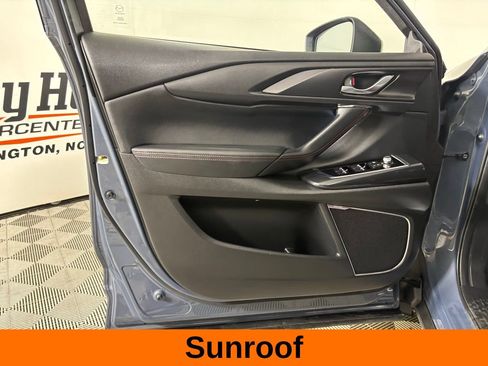 Used 2023 MAZDA CX-9 Carbon Edition AWD/4WD image 9