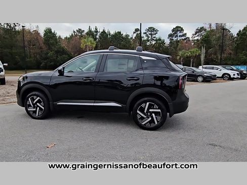 New 2026 Nissan Kicks SV w/ Cold Weather Package image 25