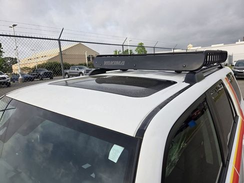 Used 2023 Toyota 4Runner 40th Anniversary SE image 4