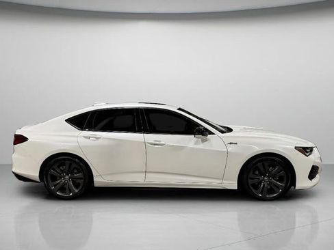 Used 2023 Acura TLX image 2
