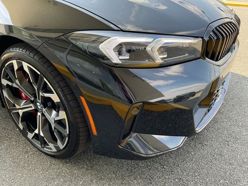New 2026 BMW 330i Sedan w/ M Sport Package image 24