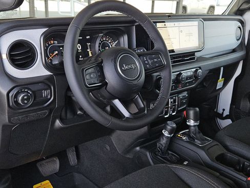 New 2025 Jeep Gladiator Sport image 22