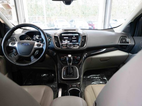 Used 2014 Ford Escape Titanium image 20