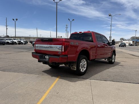 Used 2022 Ford F250 Platinum AWD/4WD image 7