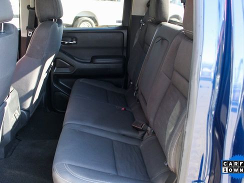 Used 2022 Nissan Frontier SV w/ Technology Package image 34