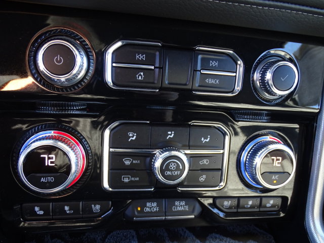 Used 2023 GMC Yukon Denali w/ Advanced Technology Package AWD/4WD image 15