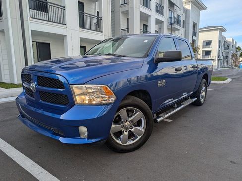 Used 2015 RAM 1500 Express image 1