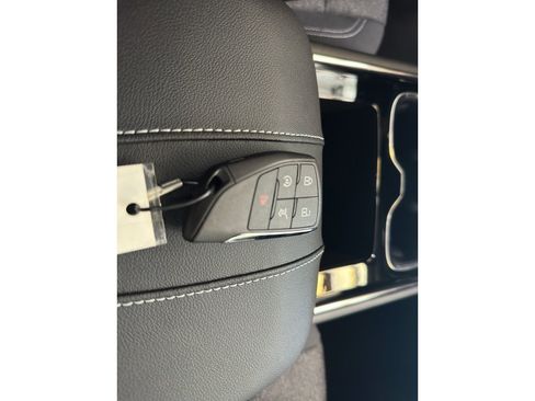 New 2026 Chevrolet Traverse LT w/ Sun and Wheel Package image 35