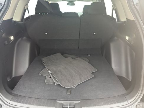 Used 2024 Honda CR-V EX image 4
