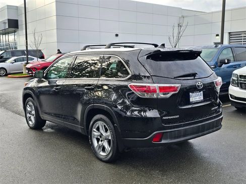 Used 2015 Toyota Highlander Limited Platinum image 3