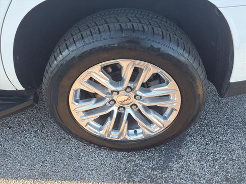 Used 2022 GMC Yukon SLT image 21