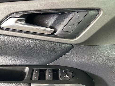 Used 2024 Chevrolet Traverse LT w/ LPO, Floor Liner Package FWD image 25