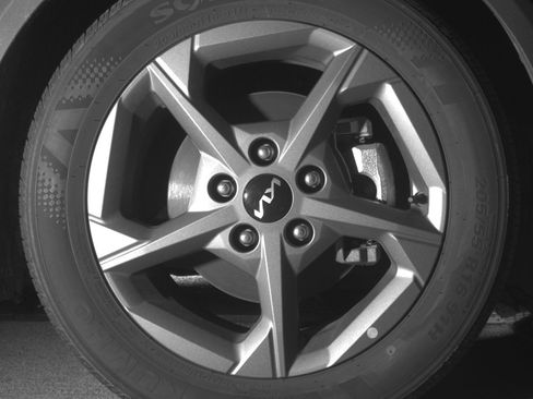 Used 2025 Kia K4 FWD image 13