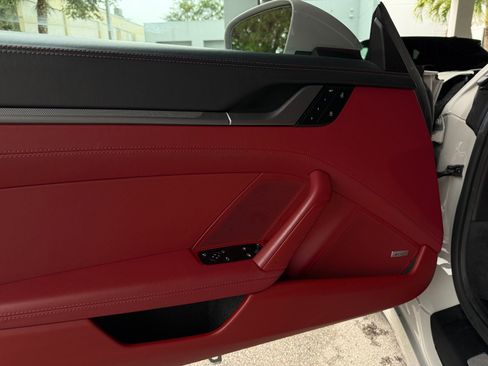 Used 2022 Porsche 911 Carrera 4S image 24