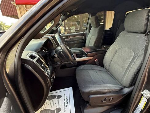 Used 2019 RAM 1500 Big Horn AWD/4WD image 10