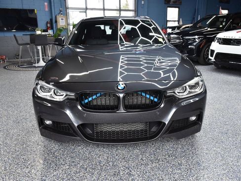 Used 2018 BMW 340i xDrive Sedan w/ Premium Package AWD/4WD image 16