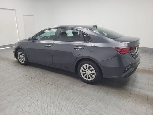 Used 2024 Kia Forte LX image 3