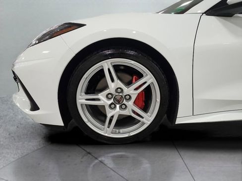 Used 2024 Chevrolet Corvette Stingray Coupe w/ 1LT image 23