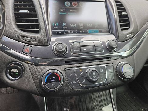 Used 2016 Chevrolet Impala LTZ image 20