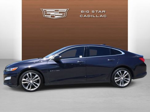Used 2022 Chevrolet Malibu Premier FWD image 2