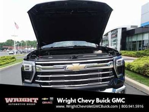 Used 2024 Chevrolet Silverado 3500 LTZ image 33