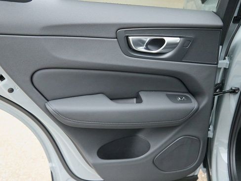 New 2026 Volvo XC60 B5 Core w/ Climate Package image 16