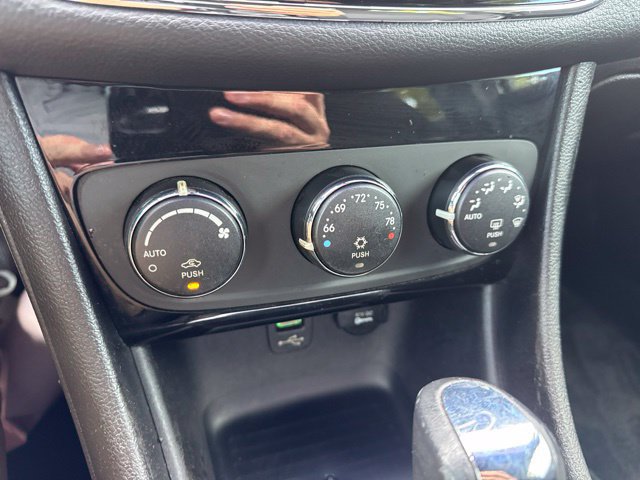 Used 2014 Chrysler 200 Touring w/ 200 S Group FWD image 19