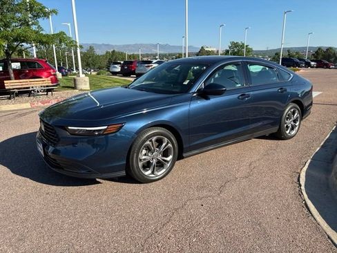 Used 2024 Honda Accord EX image 3