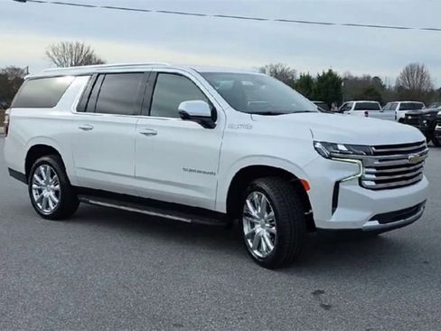 Certified 2021 Chevrolet Suburban High Country image 2