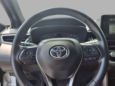 Used 2024 Toyota Corolla Cross AWD Hybrid image 12