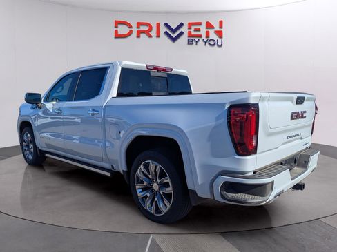 New 2026 GMC Sierra 1500 Denali w/ Denali Reserve Package AWD/4WD image 3