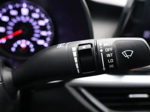 Used 2024 Kia Forte LXS FWD image 24