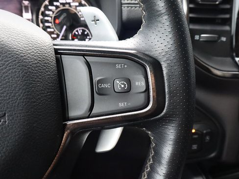 Used 2022 RAM 1500 Laramie image 37