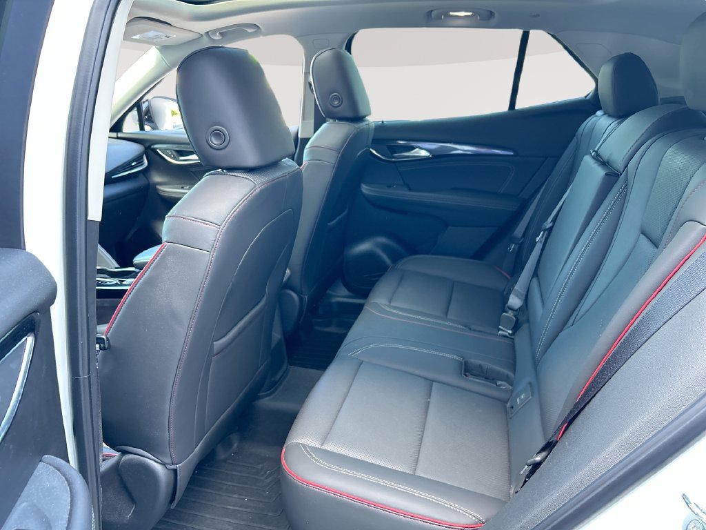 Used 2023 Buick Envision Essence AWD/4WD image 23